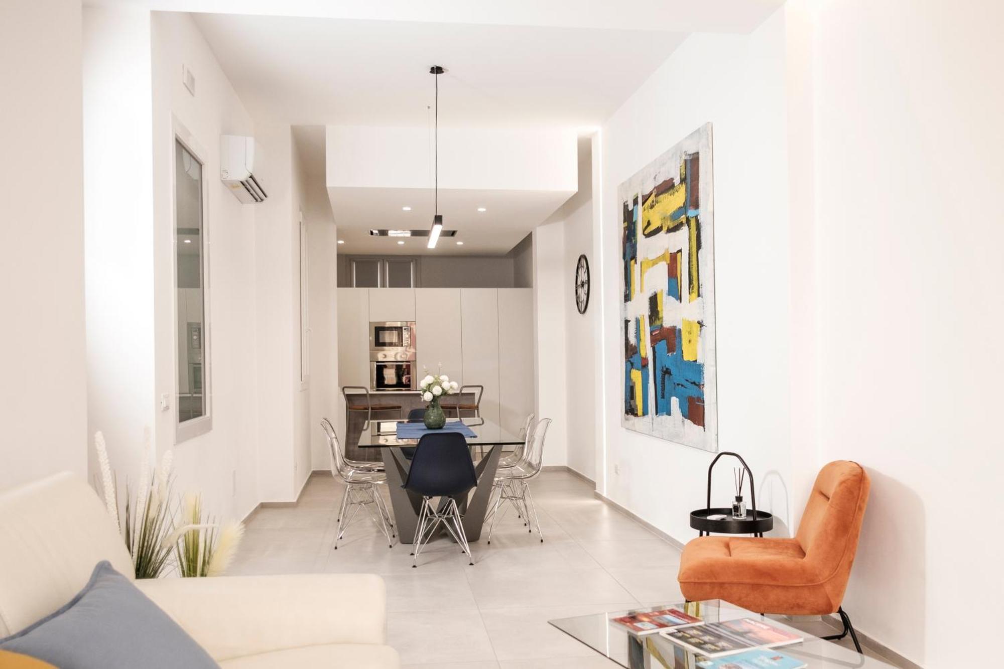 Pepoli Deluxe - Exclusive Apartment - Free Parking Trapani Bagian luar foto